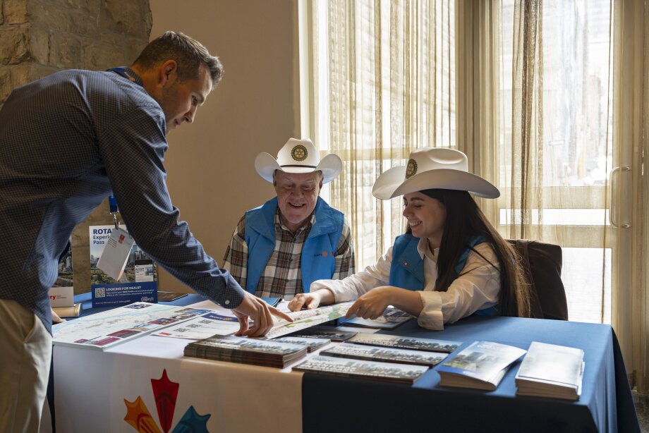 Volunteers were stationed at host hotels to provide local insight to attendees